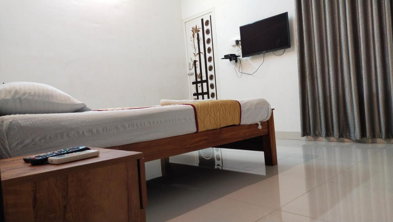Ripples Service Villas Kollam Extérieur photo