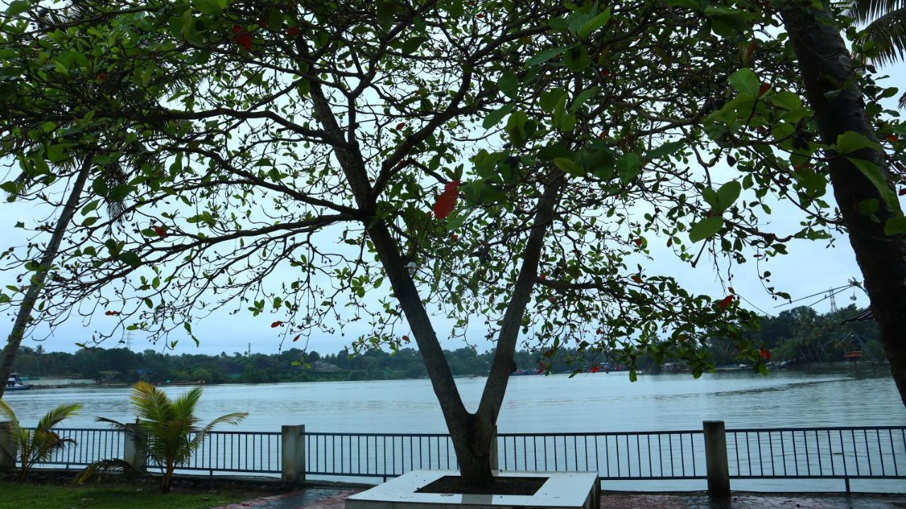 Ripples Service Villas Kollam Extérieur photo