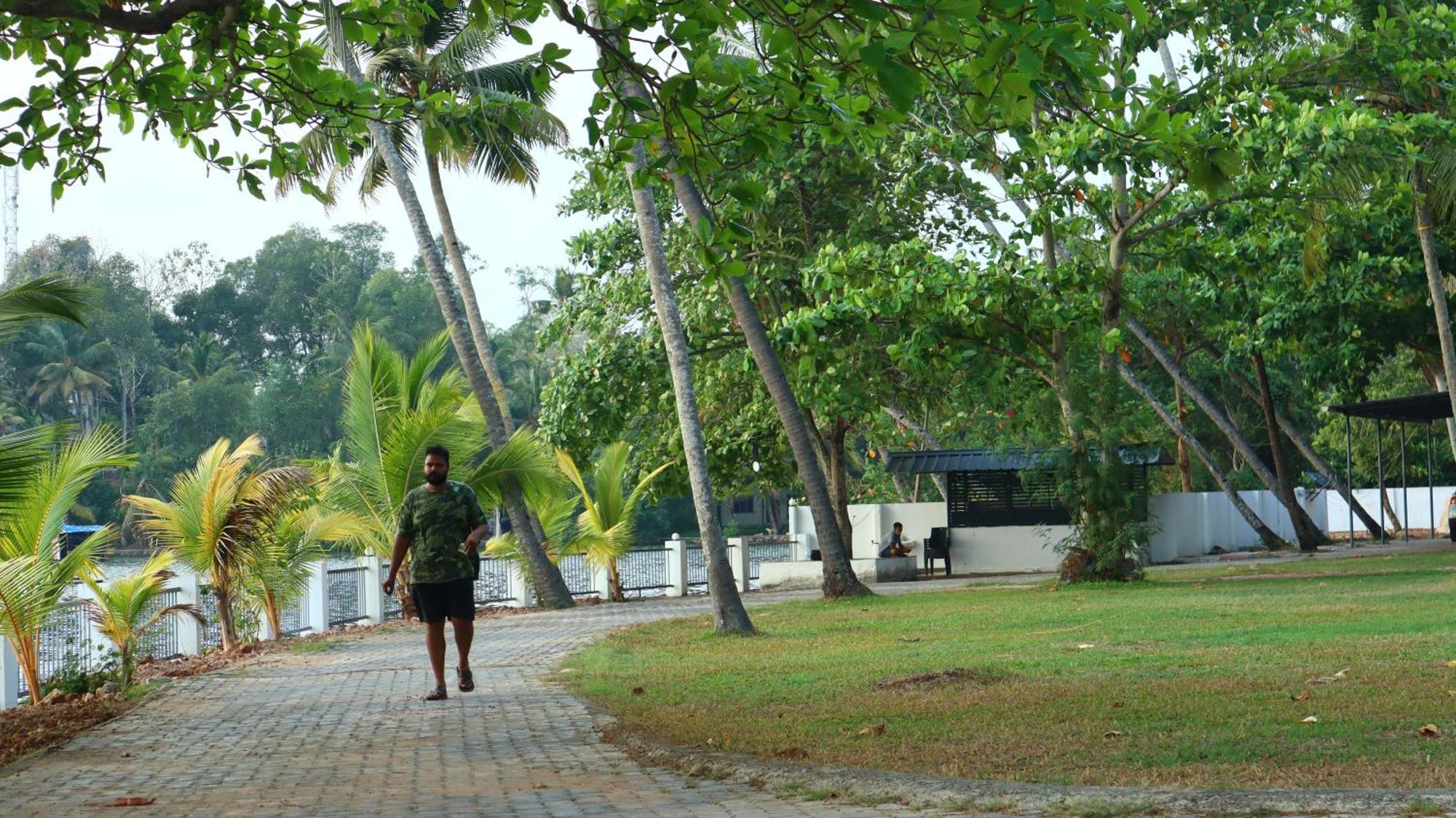 Ripples Service Villas Kollam Extérieur photo