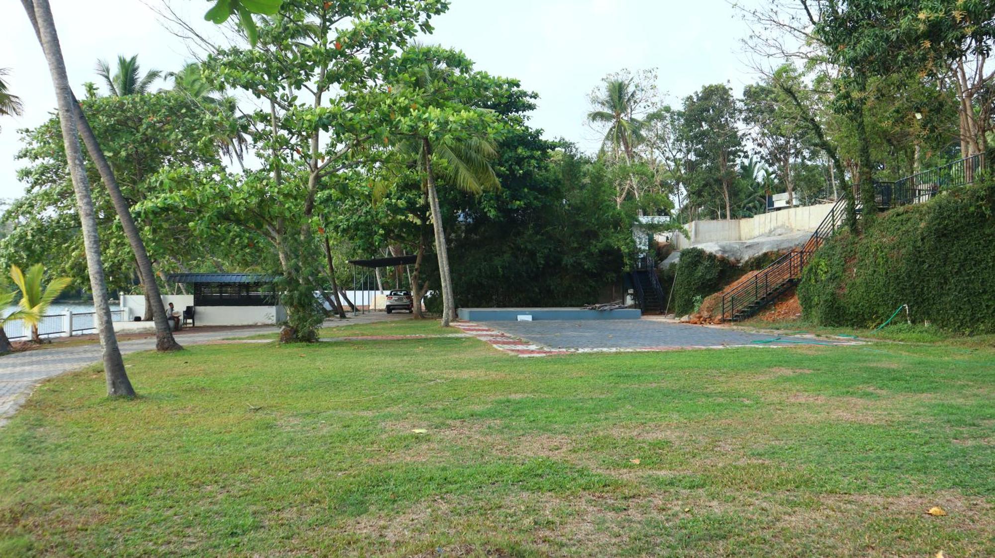 Ripples Service Villas Kollam Extérieur photo